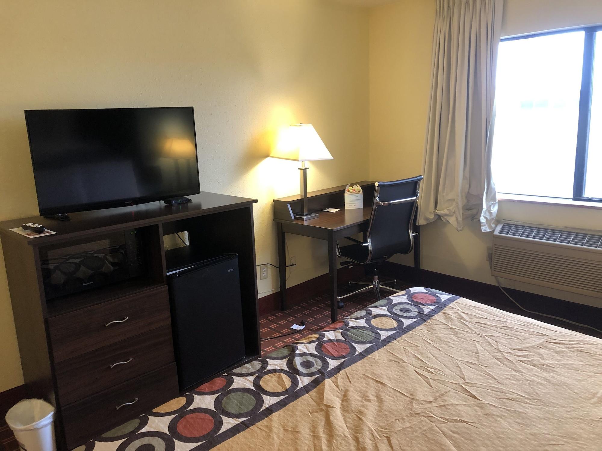 Super 8 By Wyndham Plover Stevens Point Area Εξωτερικό φωτογραφία