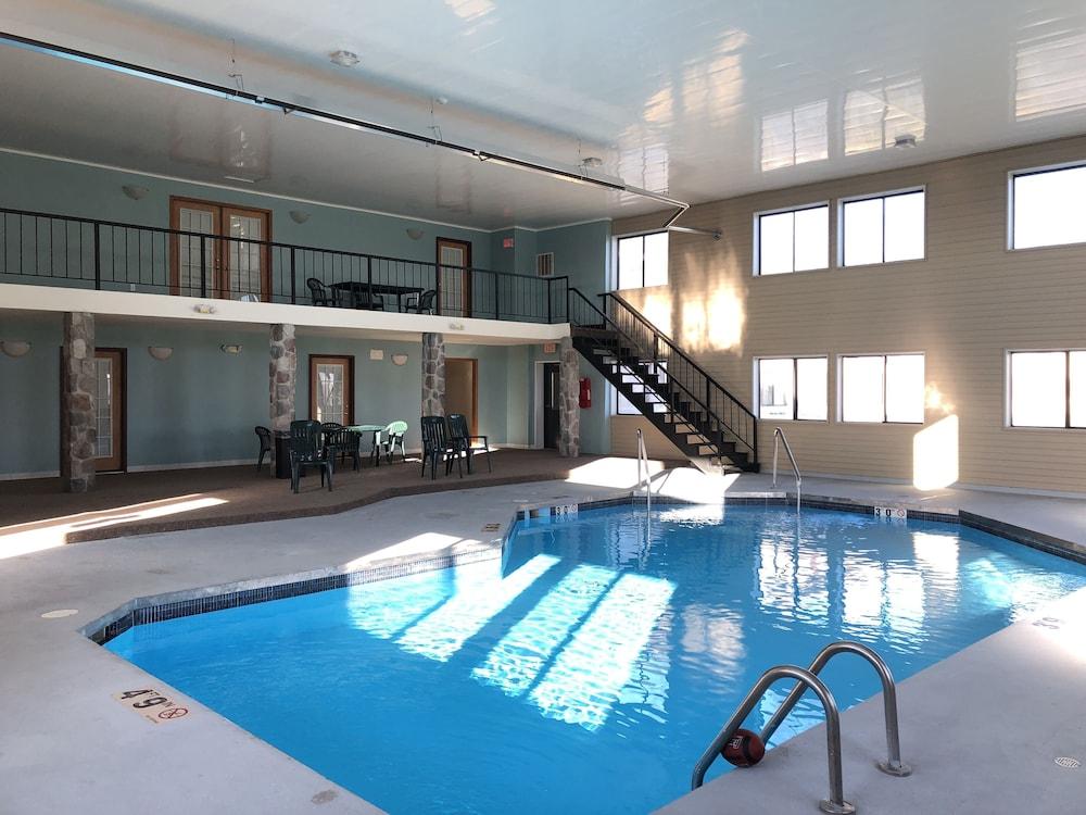 Super 8 By Wyndham Plover Stevens Point Area Εξωτερικό φωτογραφία